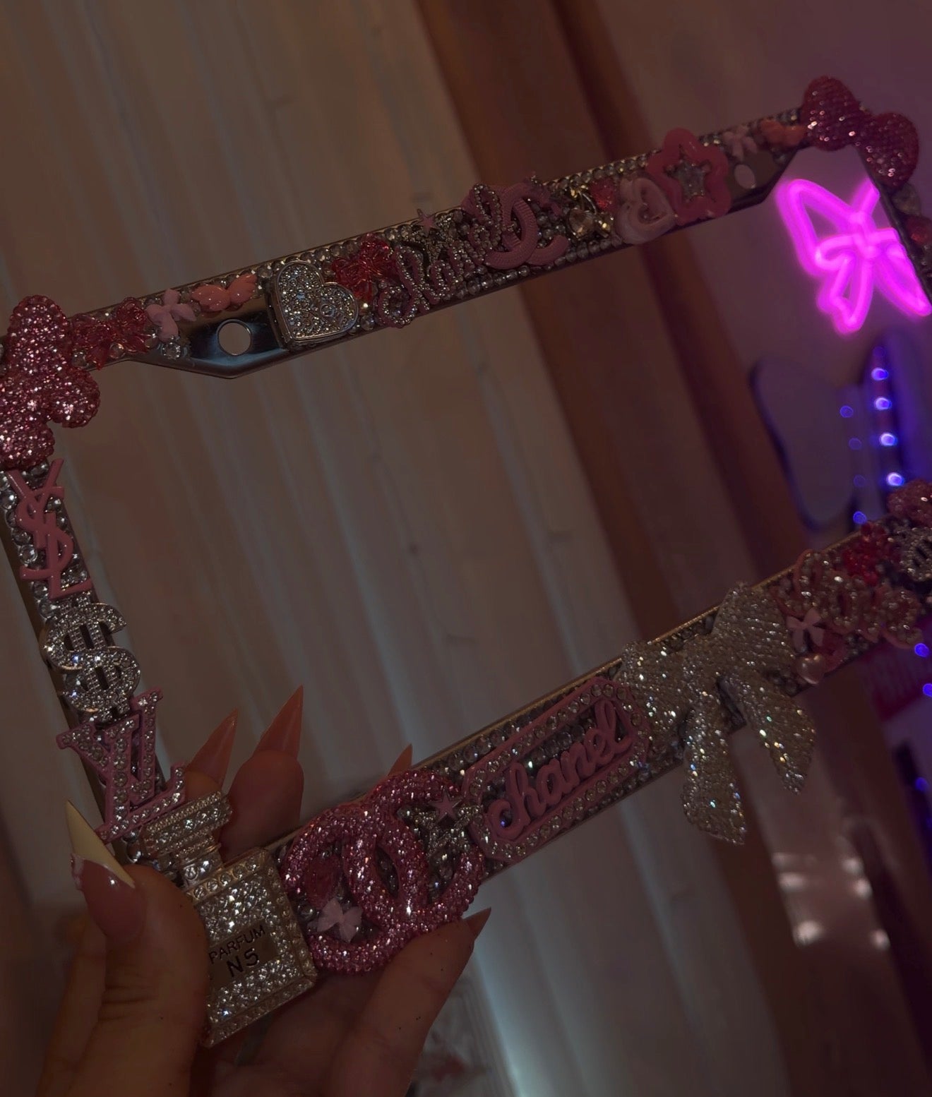 𝐋𝐈𝐂𝐄𝐍𝐒𝐄 𝐏𝐋𝐀𝐓𝐄 𝐅𝐑𝐀𝐌𝐄𝐒