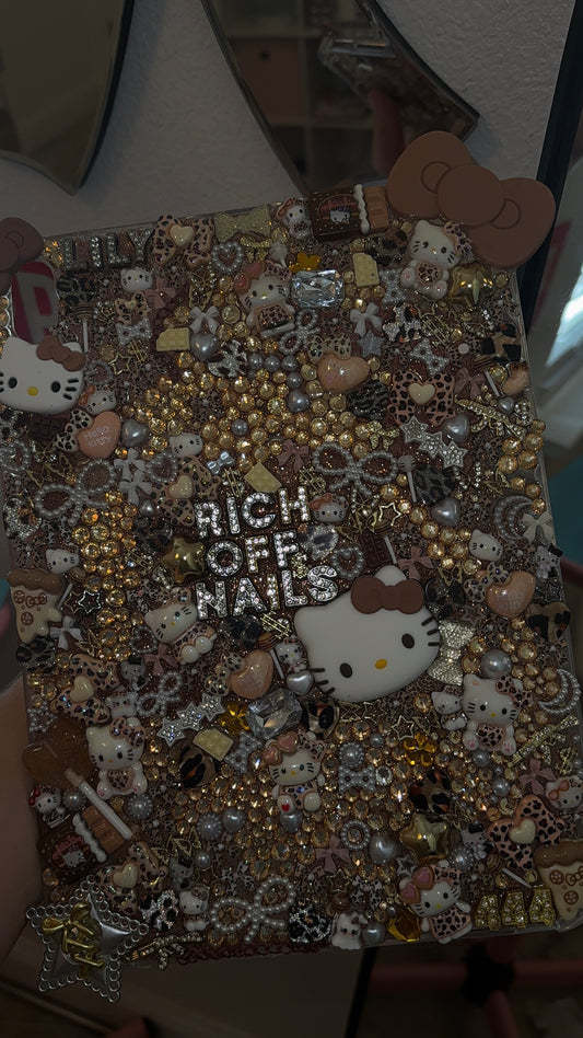 𝙲𝚑𝚎𝚎𝚝𝚊𝚑 𝙷𝚎𝚕𝚕𝚘 𝙺𝚒𝚝𝚝𝚢